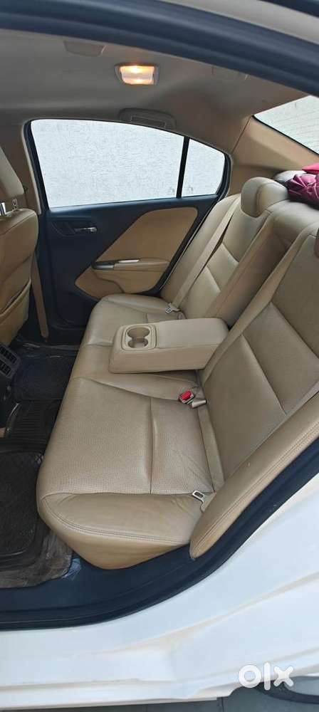 Honda Car Automatic 2015 Petrol/cng