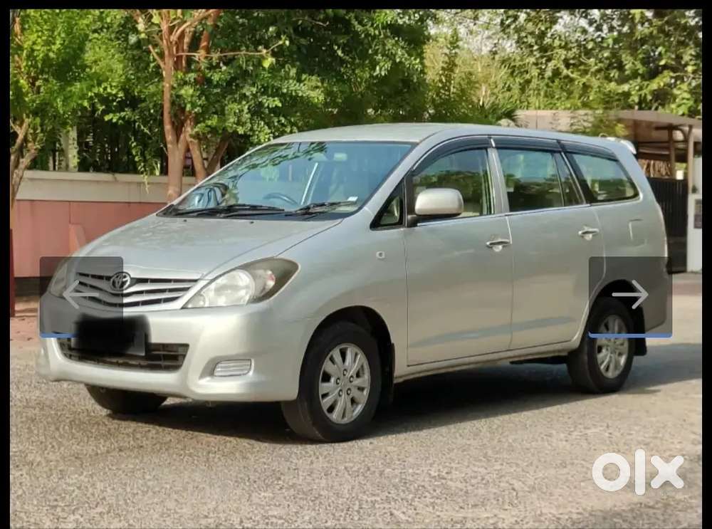Toyota Innova 2.5 V 2011