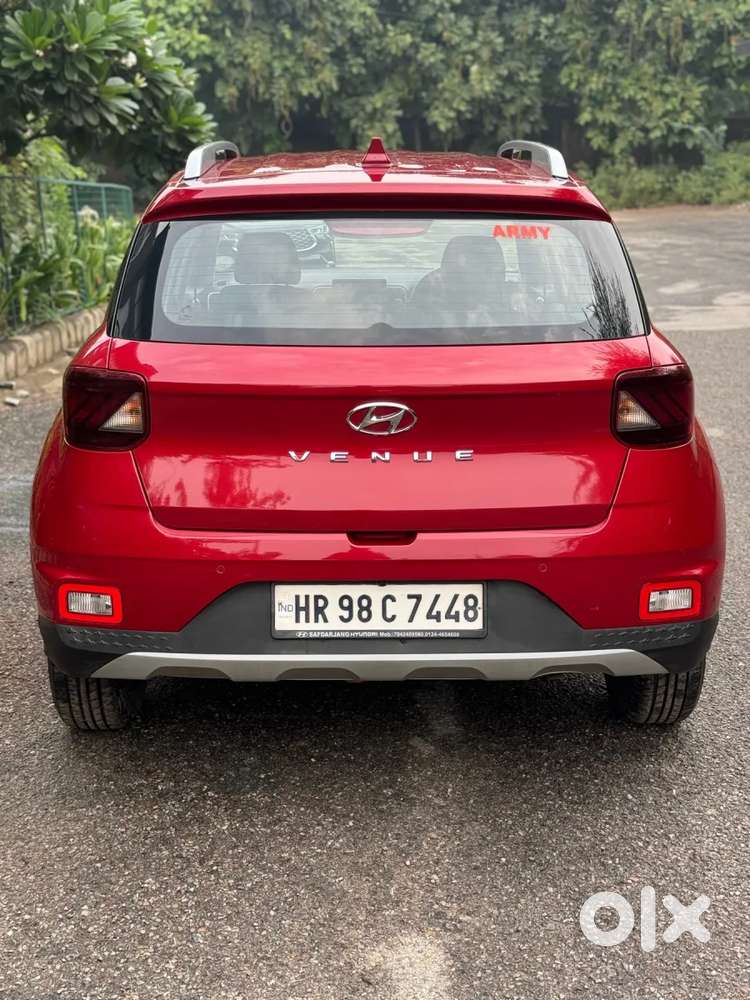 Hyundai Venue 1.2 S Plus, 2022, Petrol