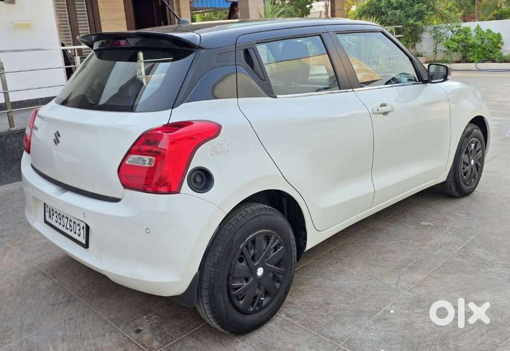 Maruti Suzuki Swift Vxi Cng, 2023, Cng & Hybrids