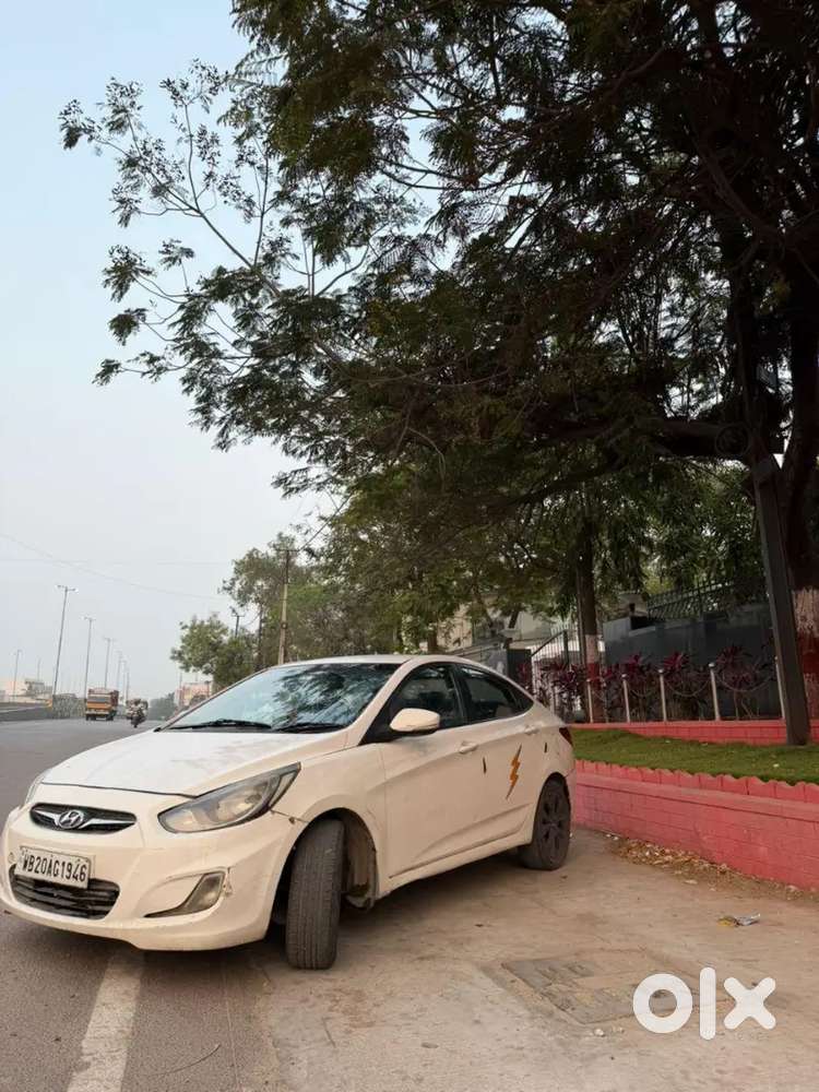 Hyundai Fluidic Verna 2014 Well Maintained