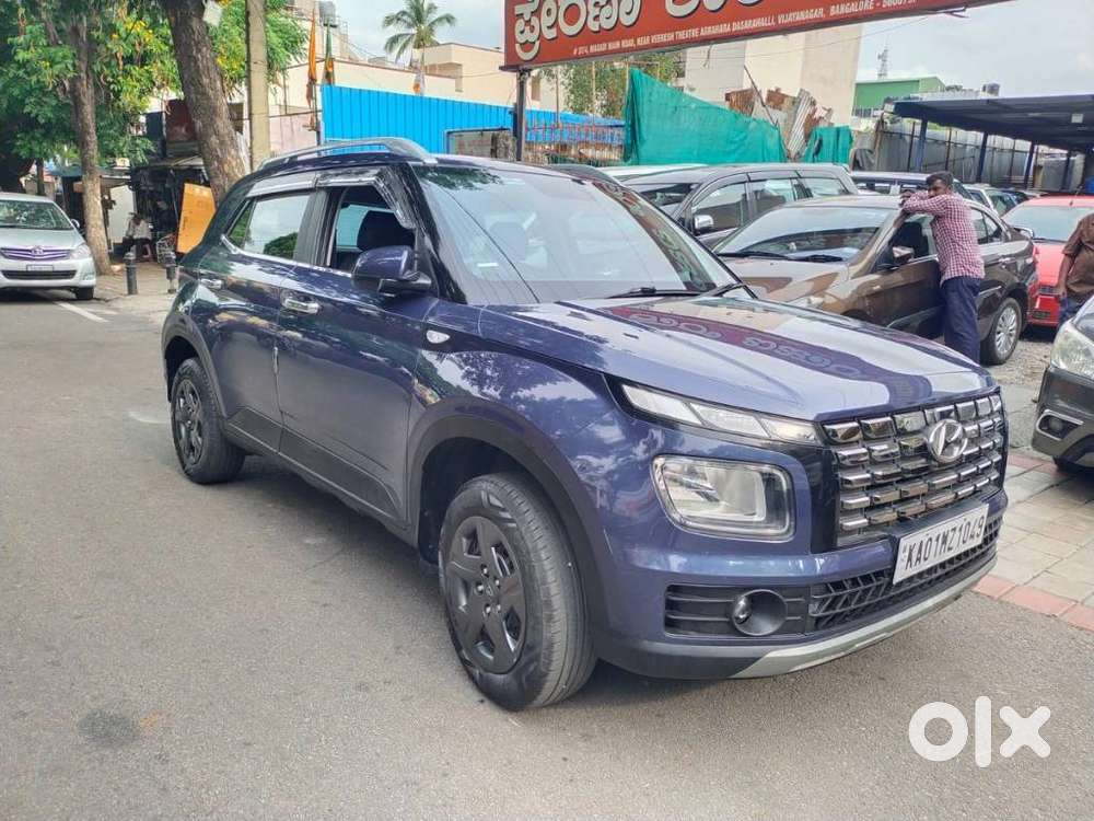 Hyundai Venue 1.0 S Turbo Imt, 2023, Petrol