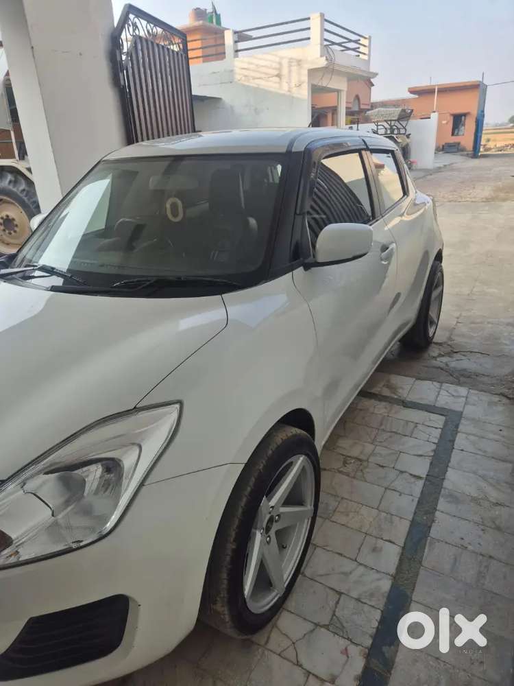 Maruti Suzuki Swift 2020 Petrol 33000 Km Driven