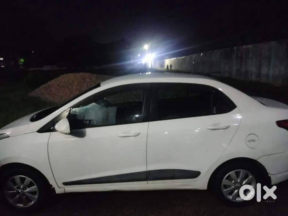 Hyundai Xcent 2015 With 116000 Km Driven