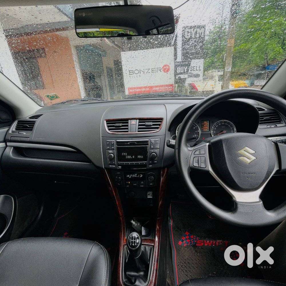 Maruti Suzuki Swift Vvt Zxi, 2014, Petrol