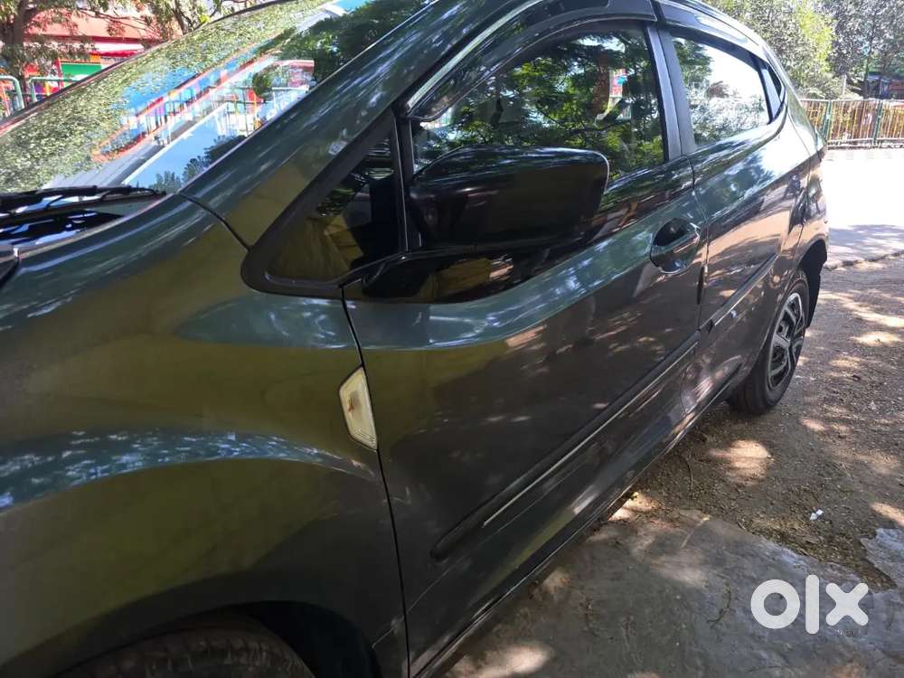 Tata Altroz 1.2 Xt Luxe 2021