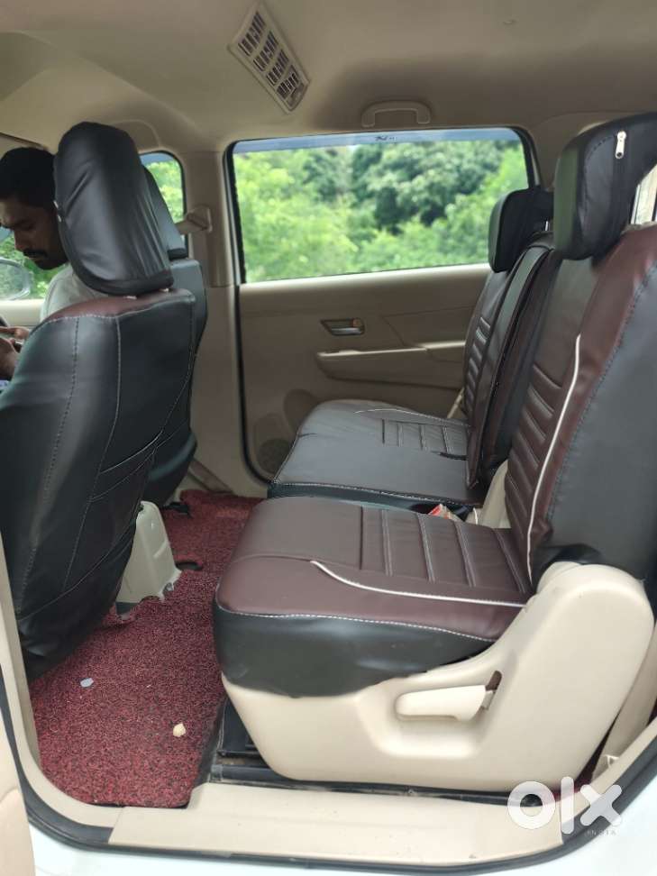Maruti Suzuki Ertiga Vxi Petrol, 2022, Petrol