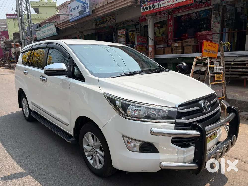 Toyota Innova Crysta 2017 Diesel Good Condition