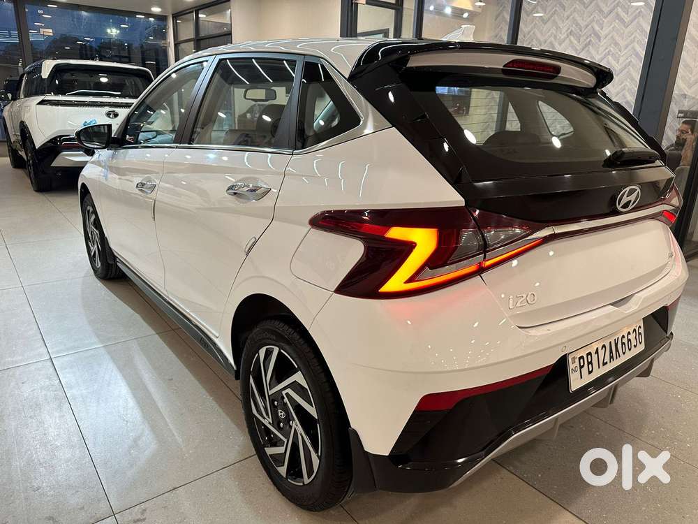 Hyundai Elite I20 Asta (o) 1.2 Mt, 2025, Petrol
