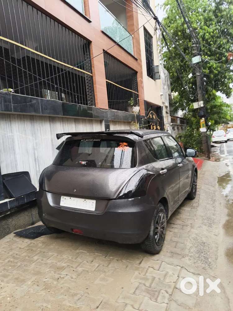 Swift Maruti Vxi 2014 Year