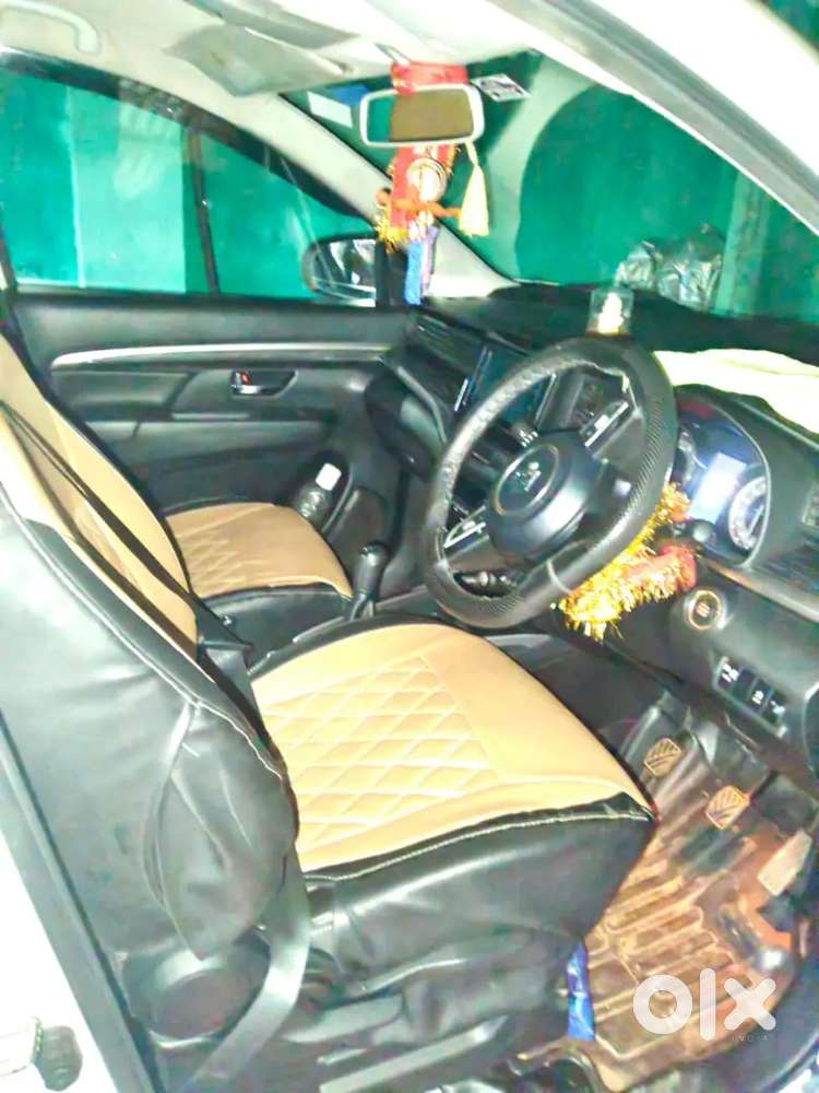Maruti Suzuki Xl6 Zeta 2025