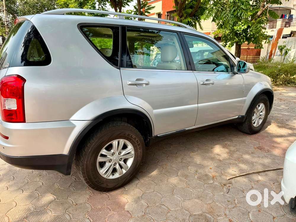 Mahindra Rexton Diesel 2015