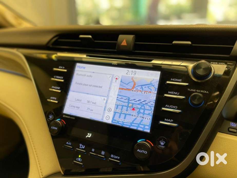 Toyota Camry Hybrid, 2021, Petrol