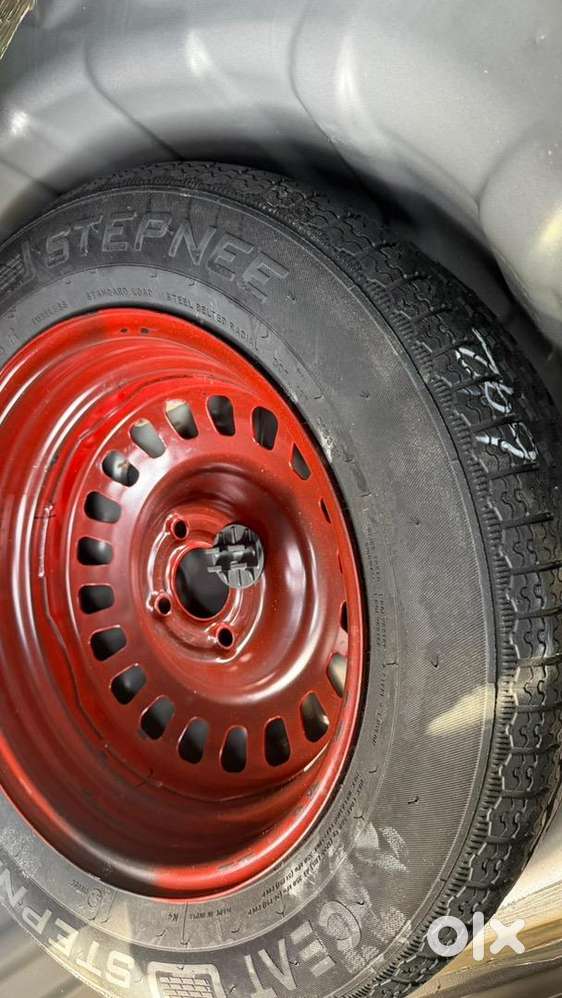 Renault Kiger Rxt Mt 2021  1st Owner  18k Driven  Army Person Owned