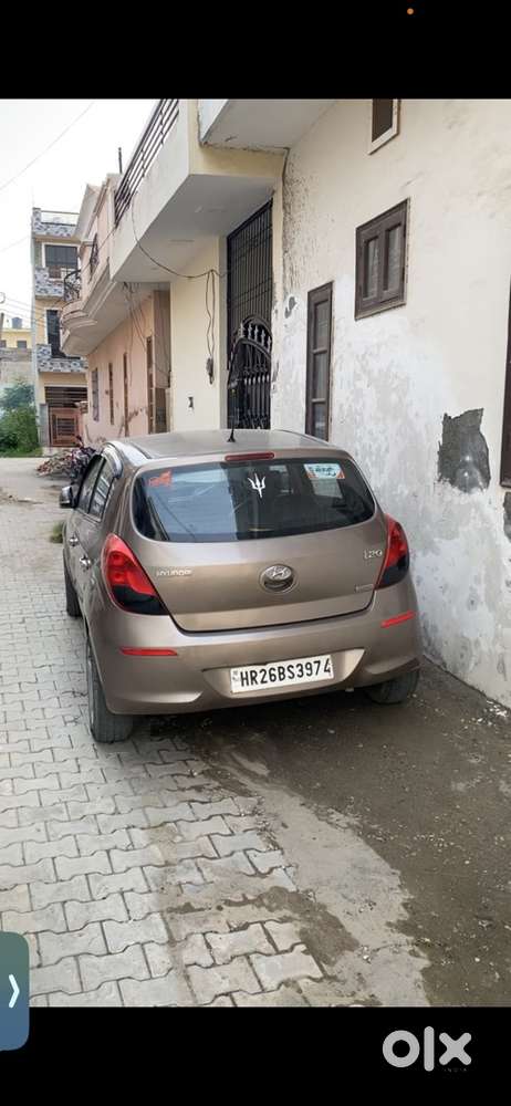 Hyundai I20 Petrol Manual 2012