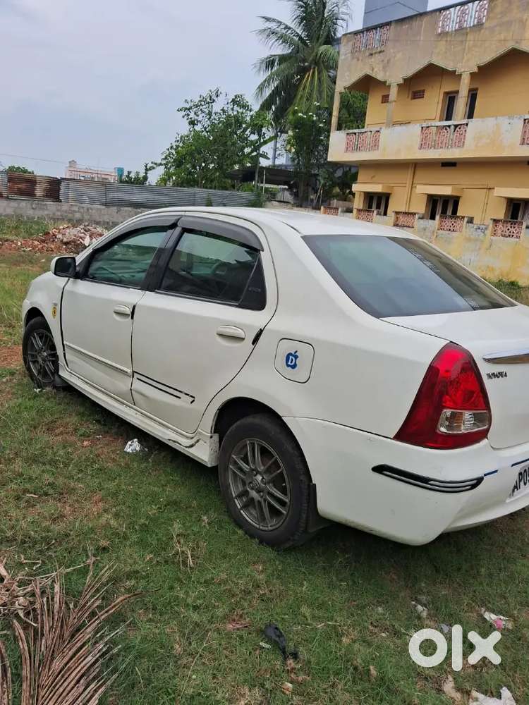 Toyota Etios 2013 Diesel Well Maintained