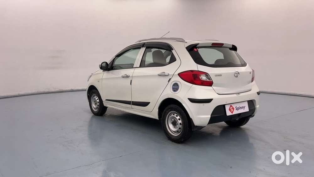 Tata Tiago Xe, 2019, Petrol