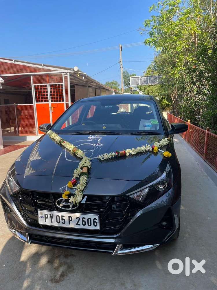2023 Hyundai I20 Asta With Sunroof, Petrol Manual With 12000 Km