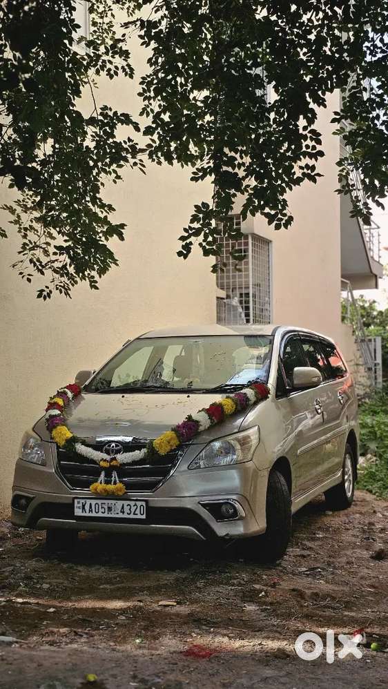 Toyota Innova 2013 Diesel Well Maintained