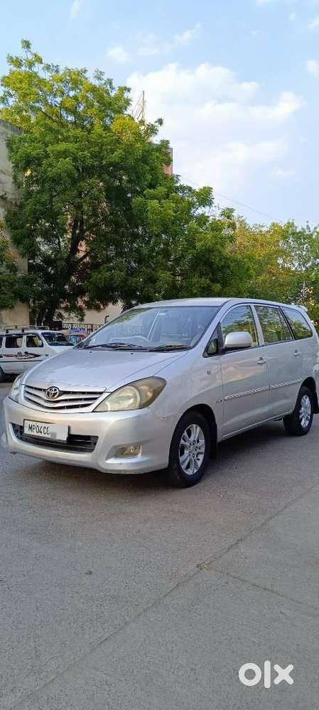 Toyota Innova 2009-2011 2.0 Gx 8 Str, 2009, Diesel