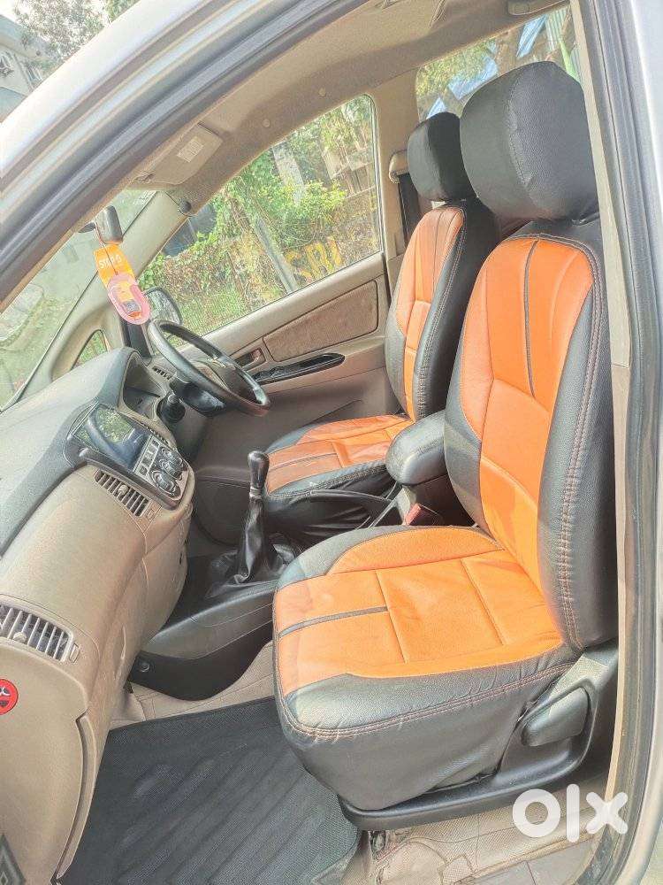 Toyota Innova 2.5 G (diesel) 8 Seater, 2015, Diesel