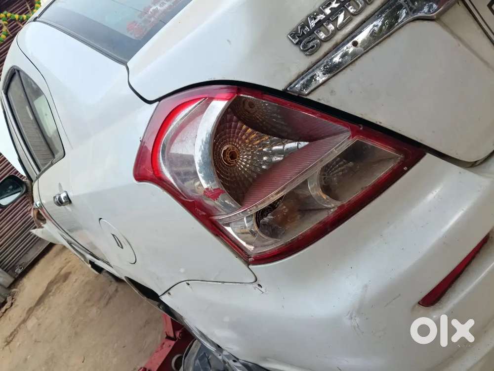 Nice Car Jisko Bhi Lena Hai Le Lo