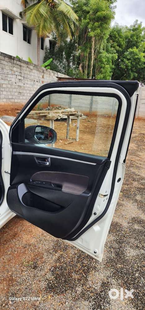 Maruti Suzuki Swift Vxi, 2015, Petrol