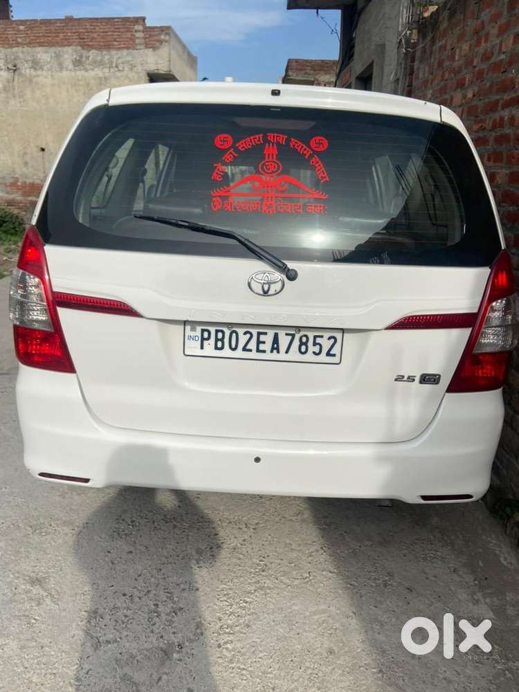 Toyota Innova 2012 Diesel Well Maintained