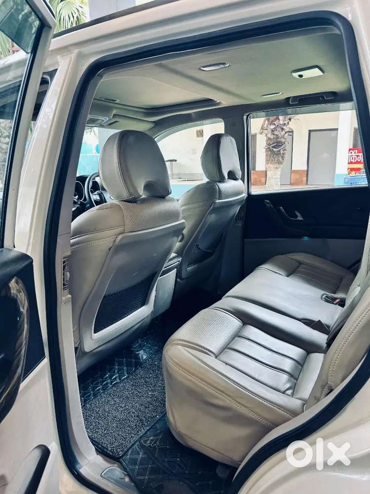 Mahindra Xuv500 2018 Diesel Well Maintained