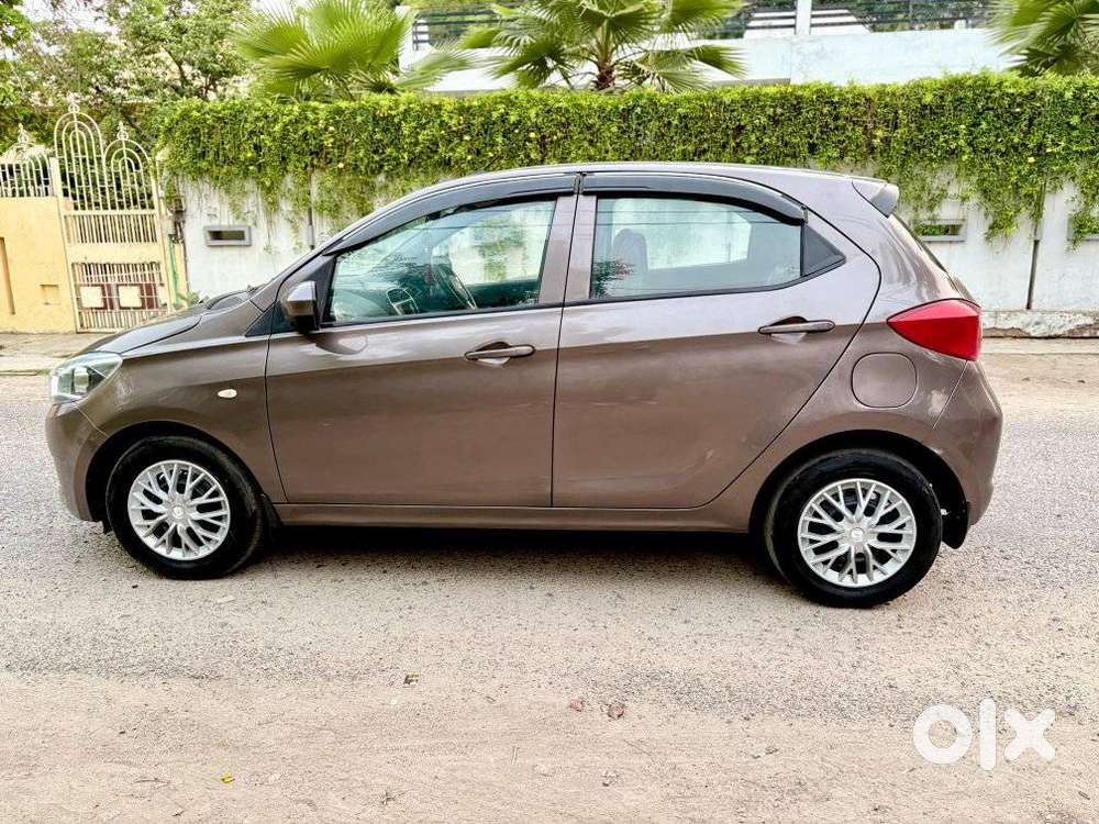 Tata Tiago Xz, 2016, Petrol
