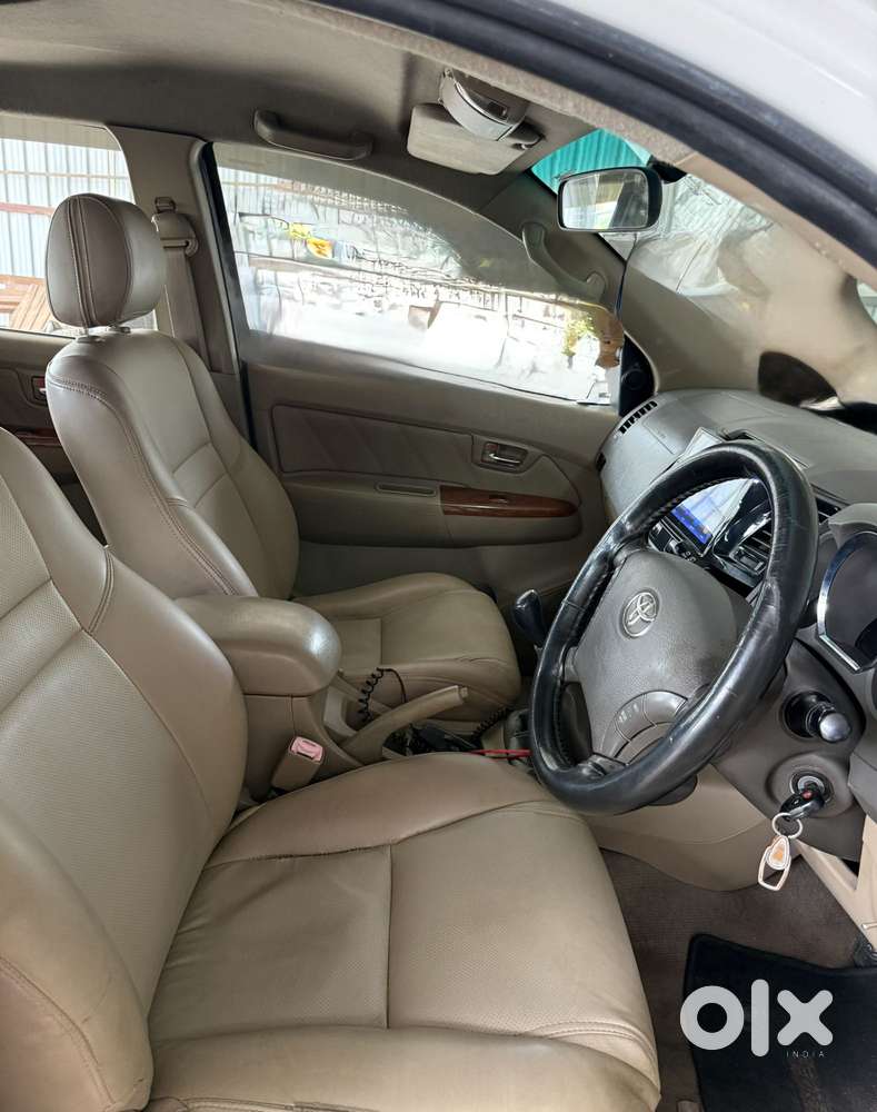 Toyota Fortuner 4x4 At, 2010, Diesel
