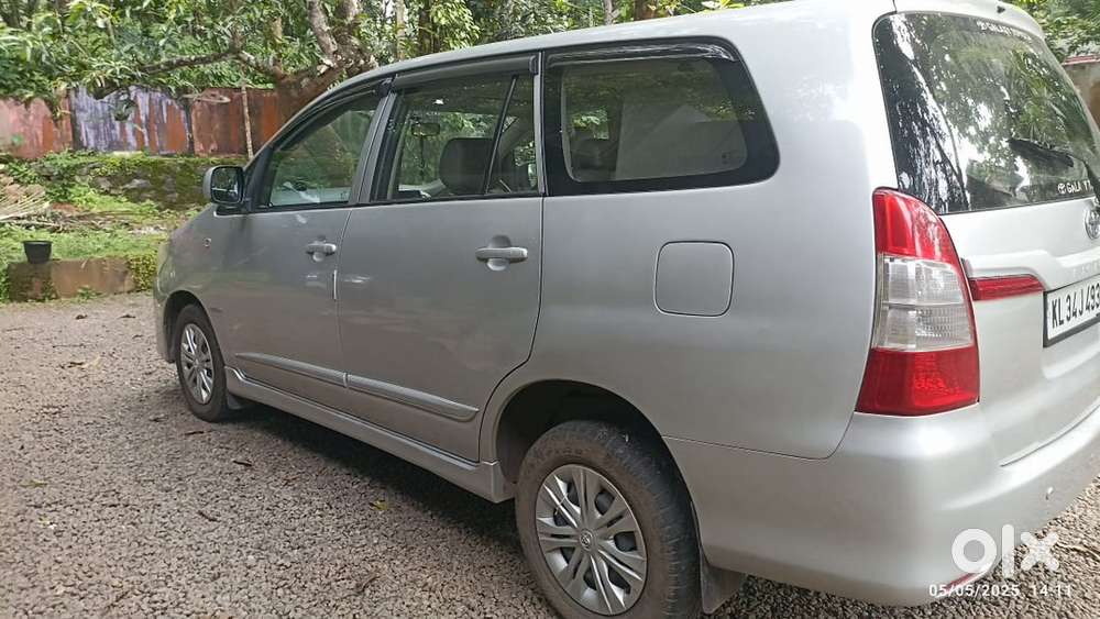 Re Toyota Innova Diesel Manual 2014 (with Kerala Book)