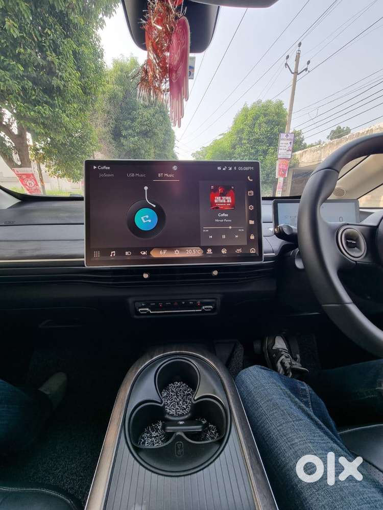 Mg Windsor Ev Essence, 2025, Electric
