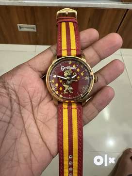 Fossil watches olx hot sale