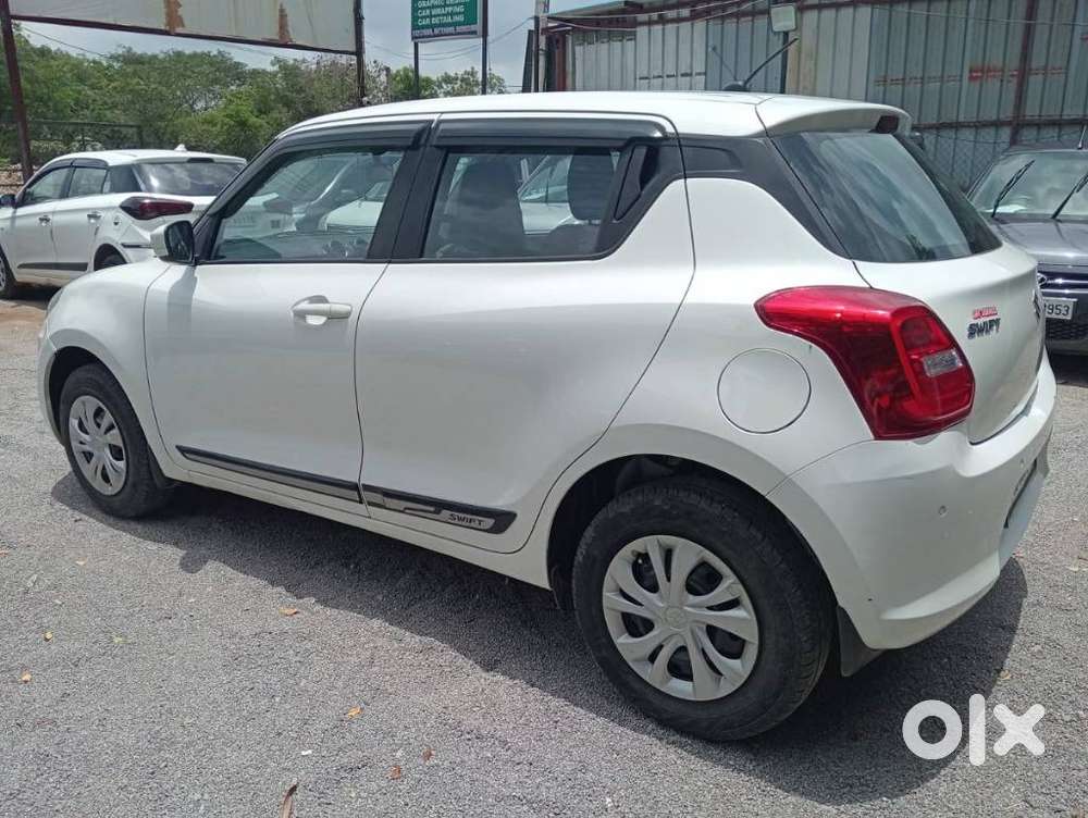 Maruti Suzuki Swift Vxi Abs Bsiv, 2022, Petrol