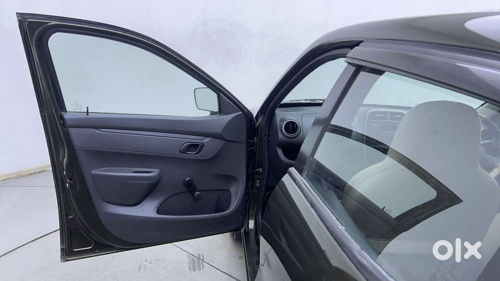Renault Kwid 1.0 Rxl, 2016, Petrol