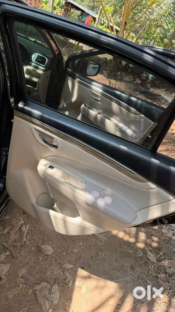 Maruti Suzuki Ciaz Alpha 2019 Single Owner Showroom Serviced Well Main