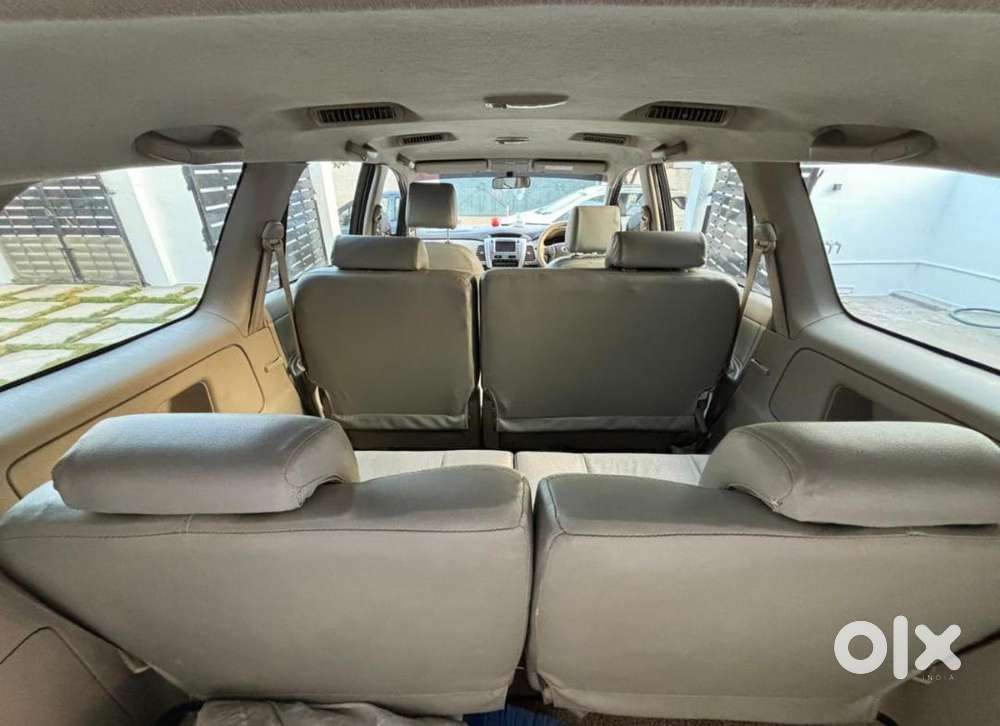 Toyota Innova 2.5 Vx 8 Str, 2014, Diesel