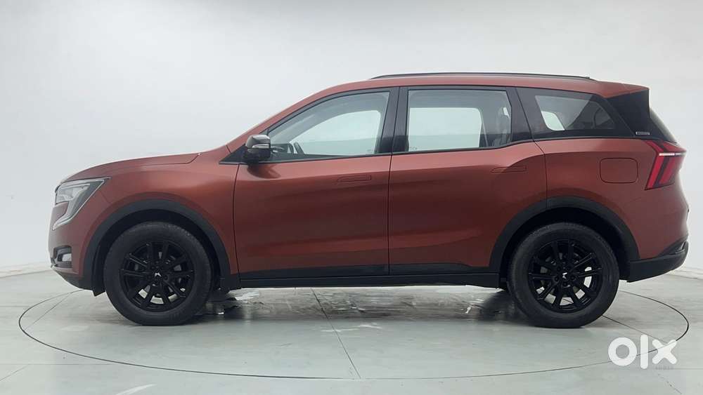 Mahindra Xuv700 2.0 Ax 7 Petrol At Luxury Pack Str, 2024, Petrol