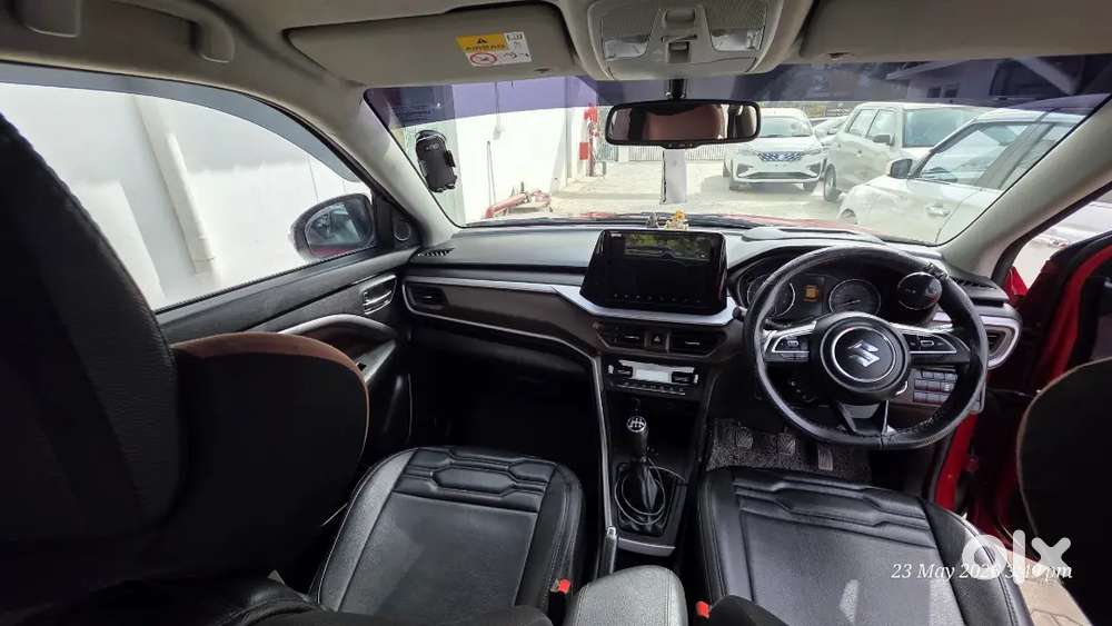 Maruti Suzuki Brezza 2023 Petrol Well Maintained
