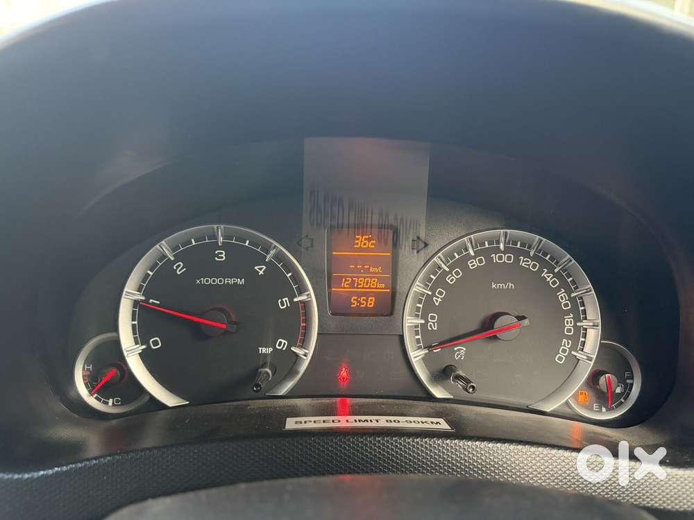 Maruti Suzuki Swift Zdi Plus, 2017, Diesel