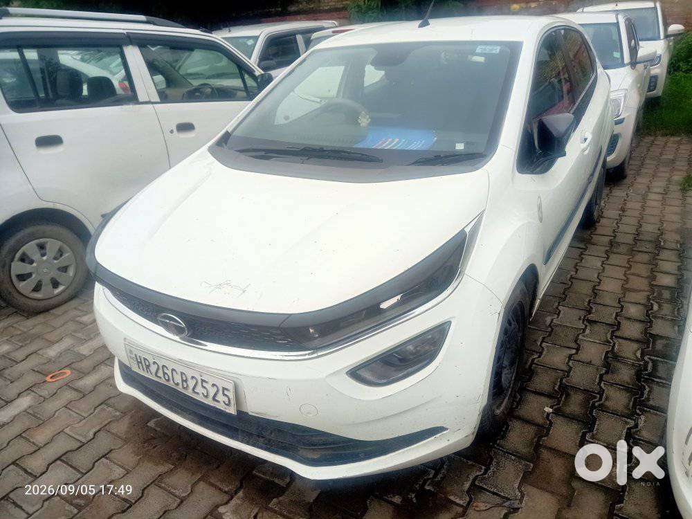 Tata Altroz 1.2 Xz (o), 2021, Petrol