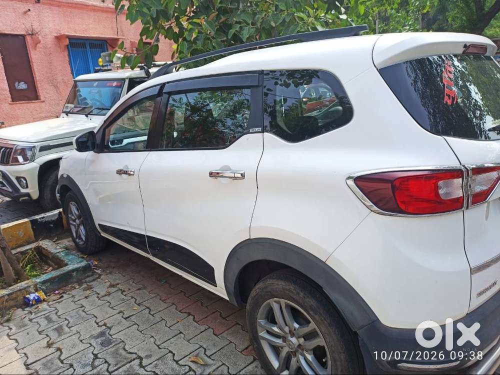 Renault Triber Rxz 60000 Km Driven