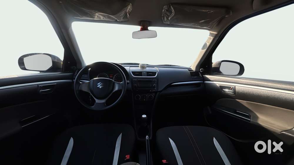 Maruti Suzuki Swift Vxi 1.2 Abs Bs-iv, 2015, Petrol