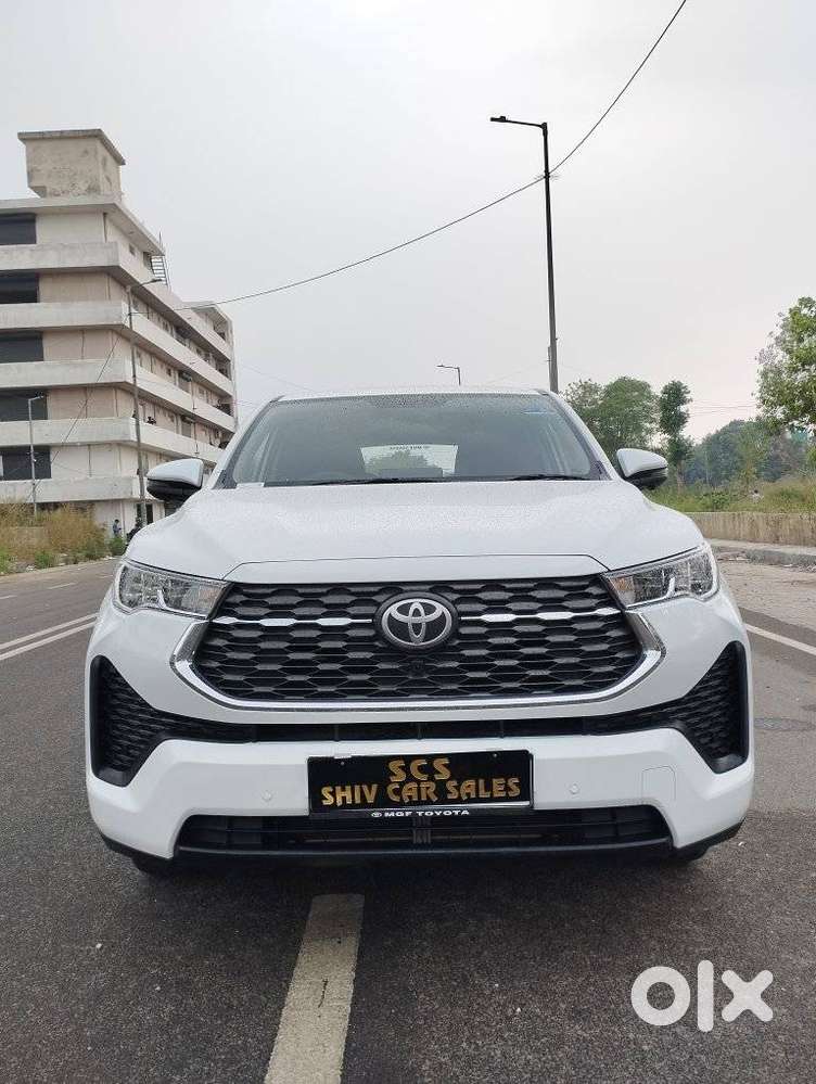 Toyota Innova Hycross 2.0 Vx Hybrid 7 Str, 2025, Petrol