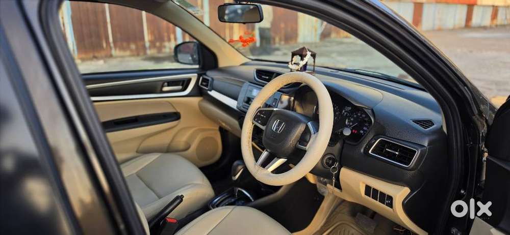 Honda Amaze, 2022, Petrol