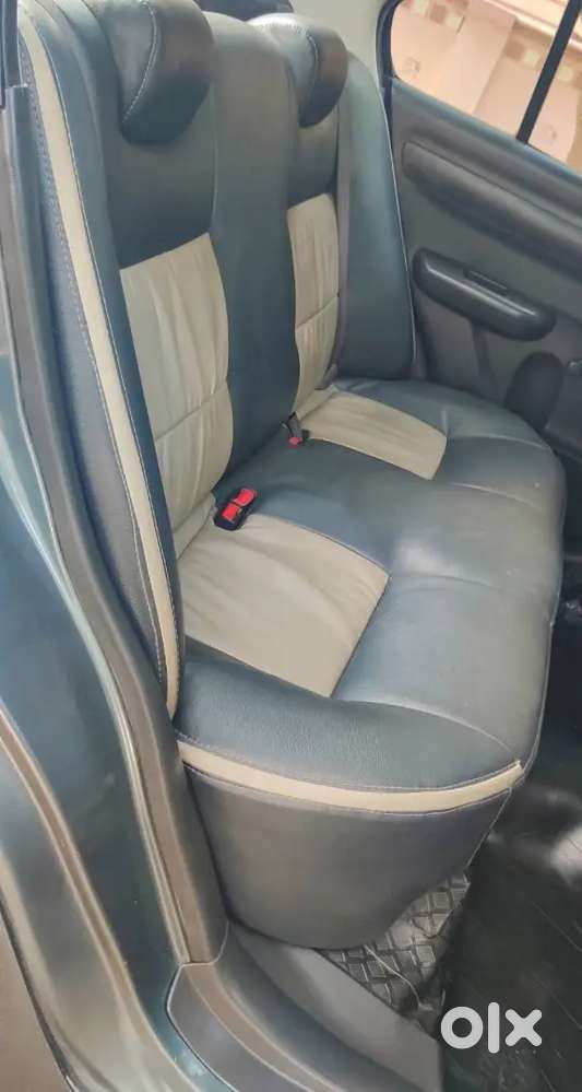 Maruti Suzuki Dzire 2010