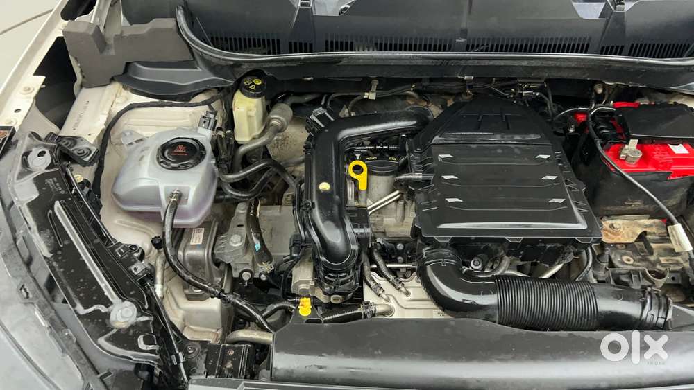Skoda Kushaq Style 1.0l Tsi Mt, 2021, Petrol