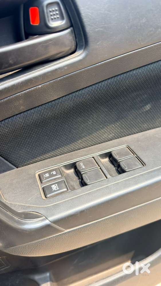 Maruti Suzuki Brezza 1.5 Vxi Smart Hybrid, 2021, Petrol