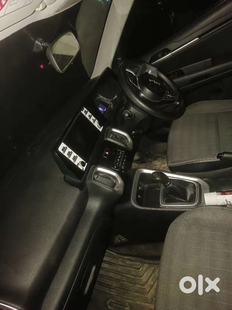 Kia Sonet 1.2 Htk 2024 Manual
